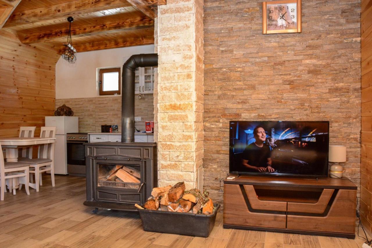 Ville Uskoci Žabljak Esterno foto